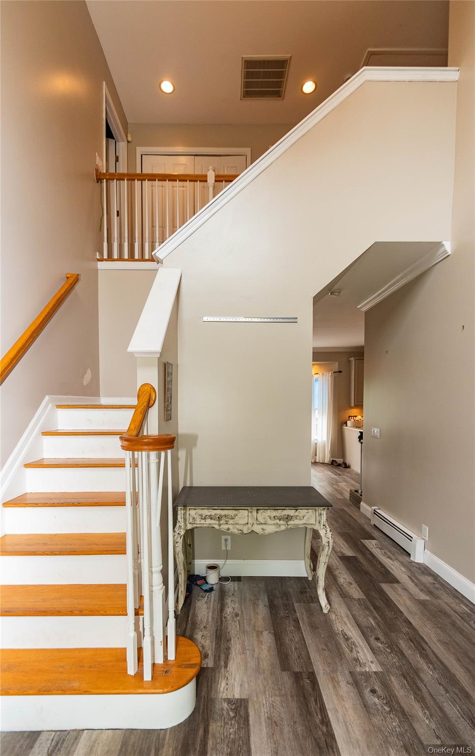 1 Starlight Path Property Photo 4