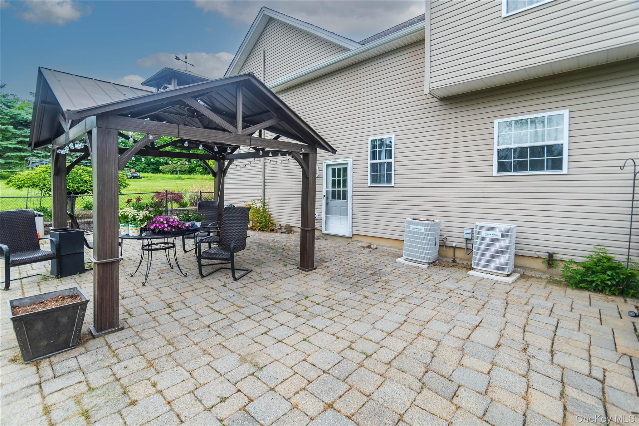 1 Starlight Path Property Photo 27