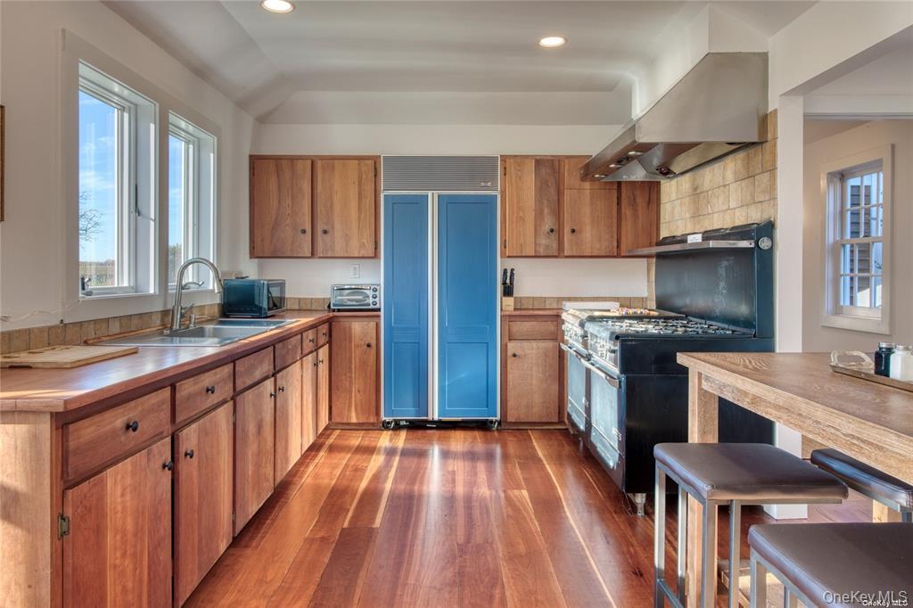 4782 Alvah's Lane Property Photo 7