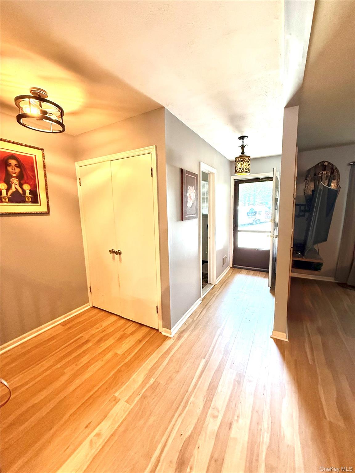 164 Somerset Drive Property Photo 6