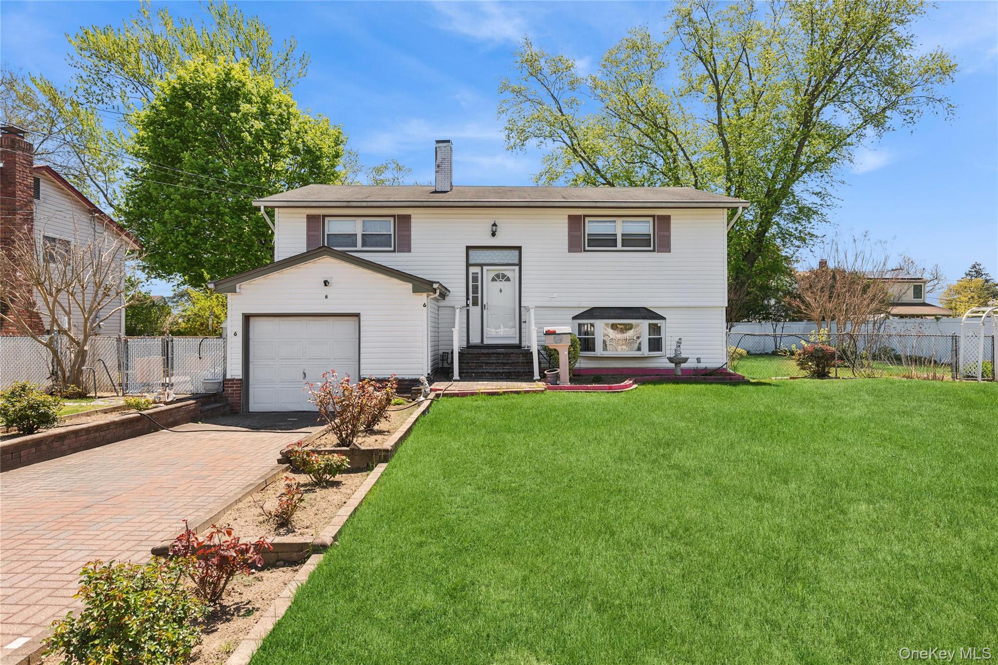 6 Clarke Street Property Photo 1