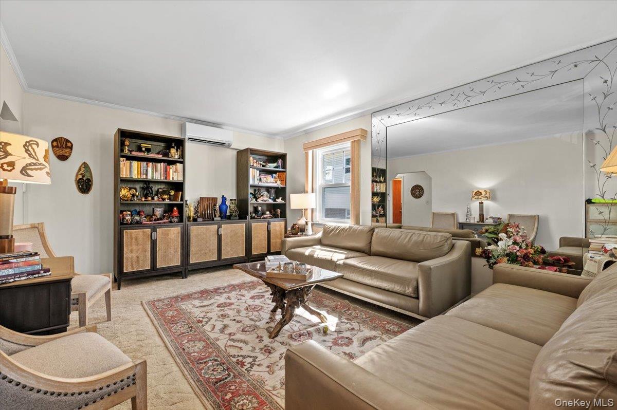 183-41 Dalny Road Property Photo 3
