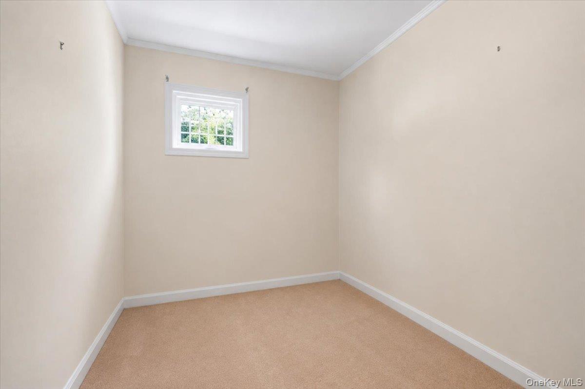 183-41 Dalny Road Property Photo 17