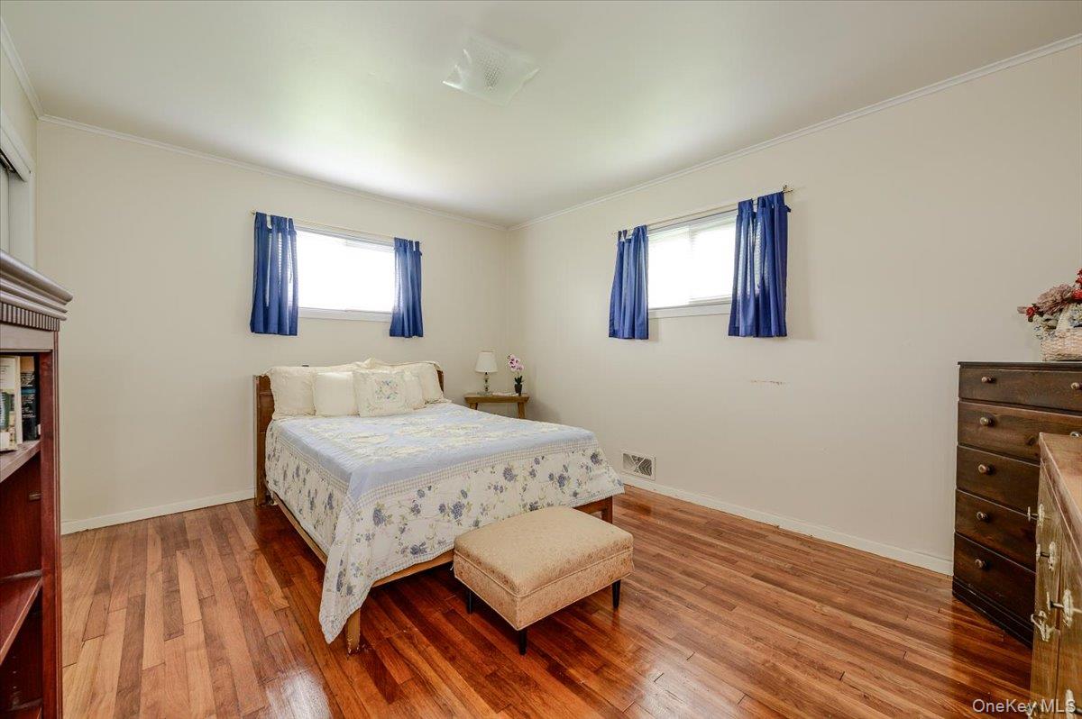 18 Kelly Place Property Photo 10
