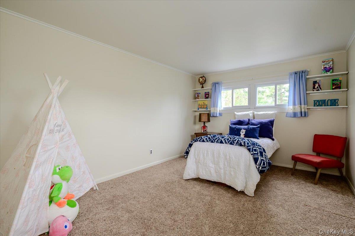 18 Kelly Place Property Photo 12