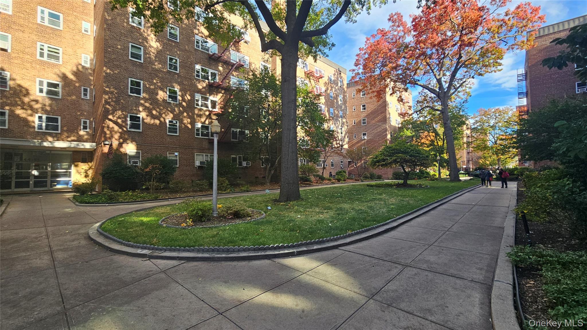 44-69 Kissena Boulevard 4m Property Photo 4