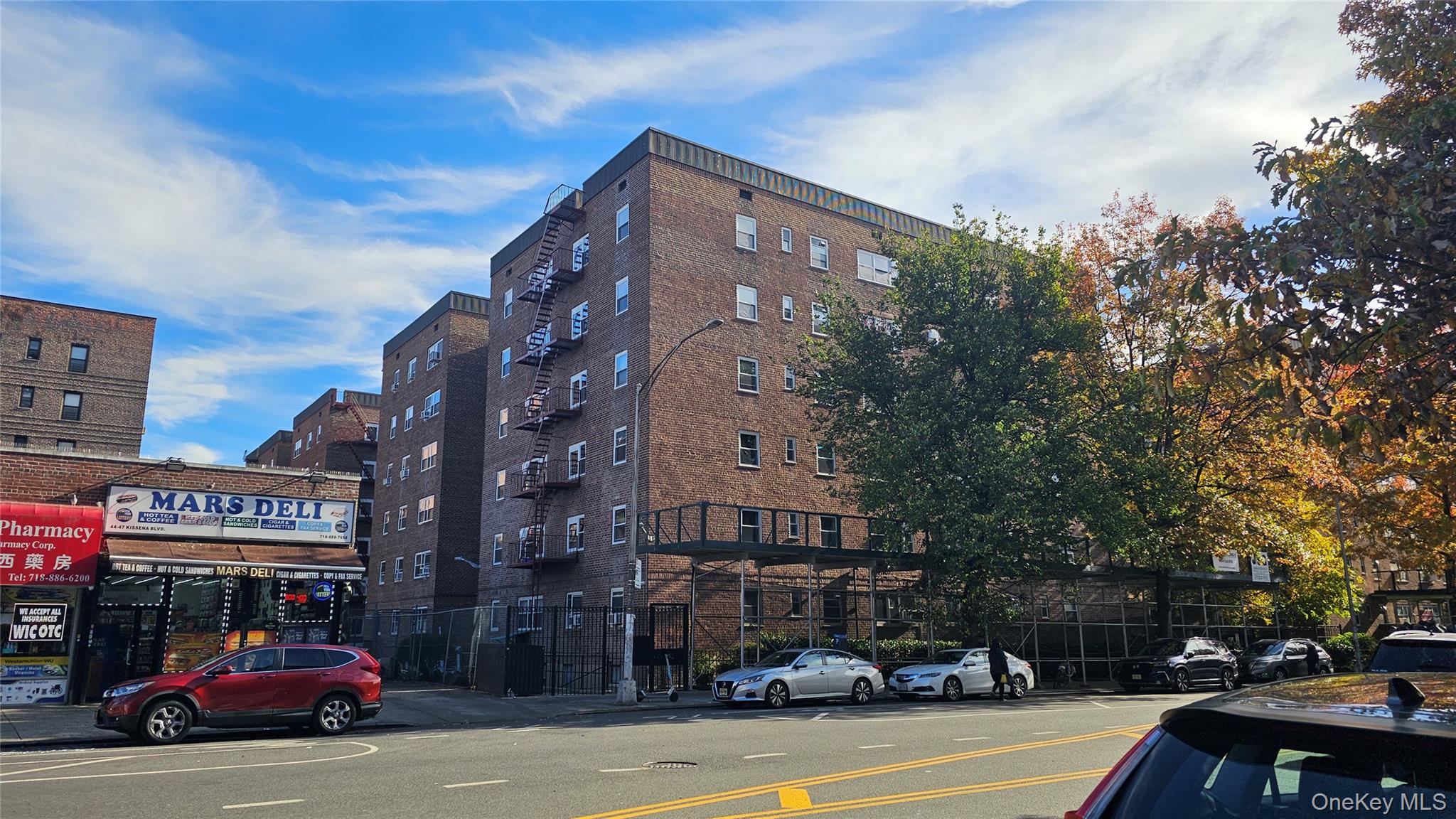 44-69 Kissena Boulevard 4m Property Photo 6