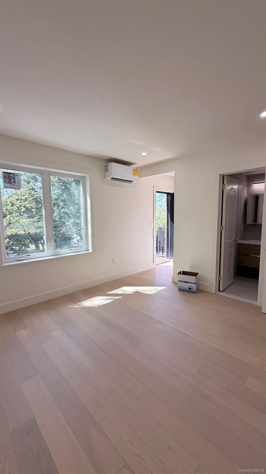 52-43 72nd Place Property Photo 17