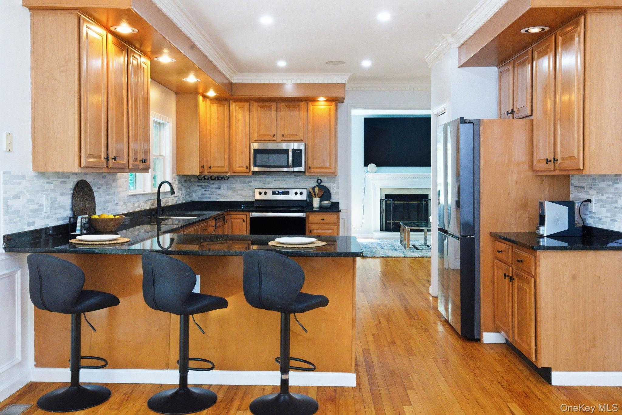 28 Sassinoro Drive Property Photo 10