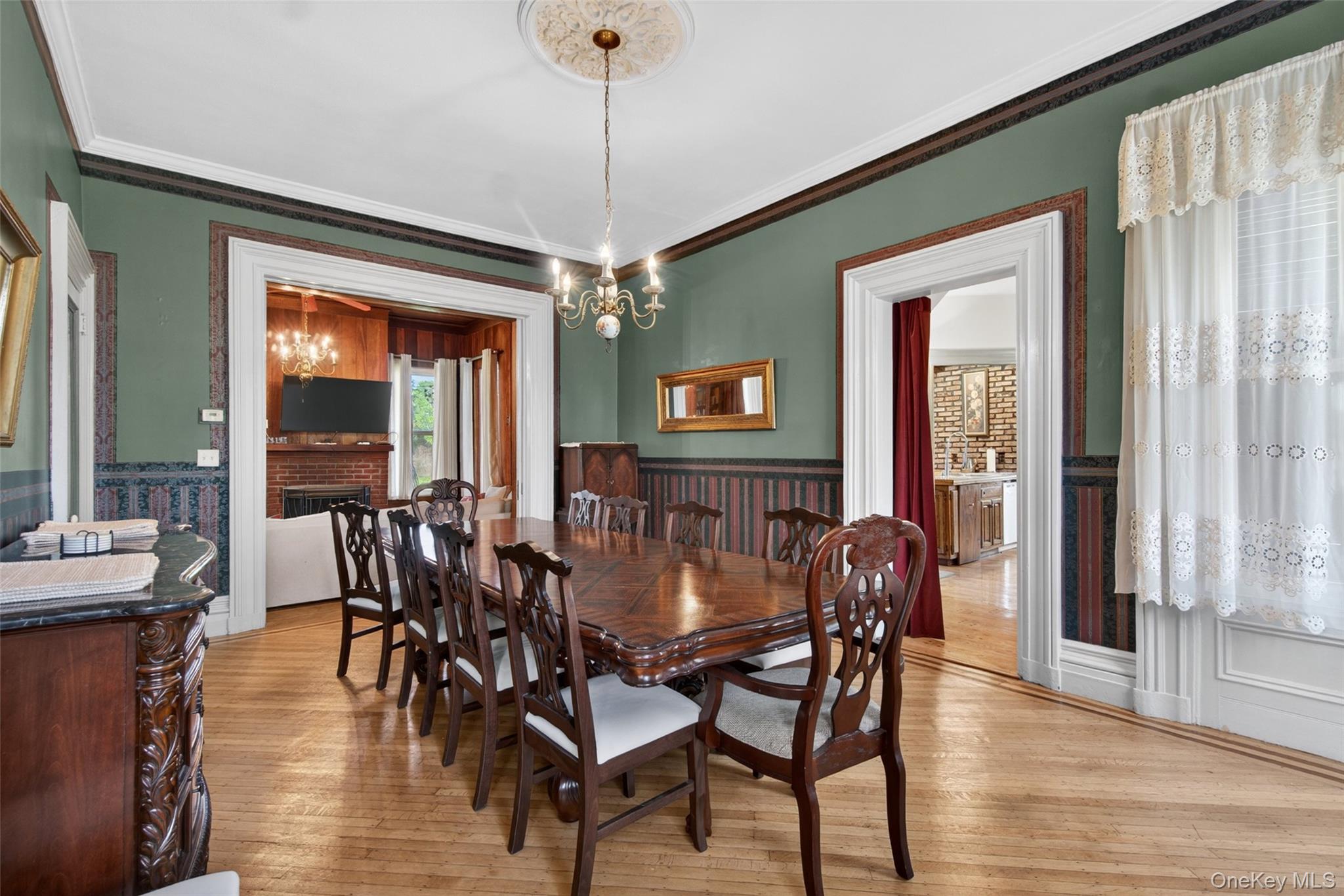 19 High Street Property Photo 15