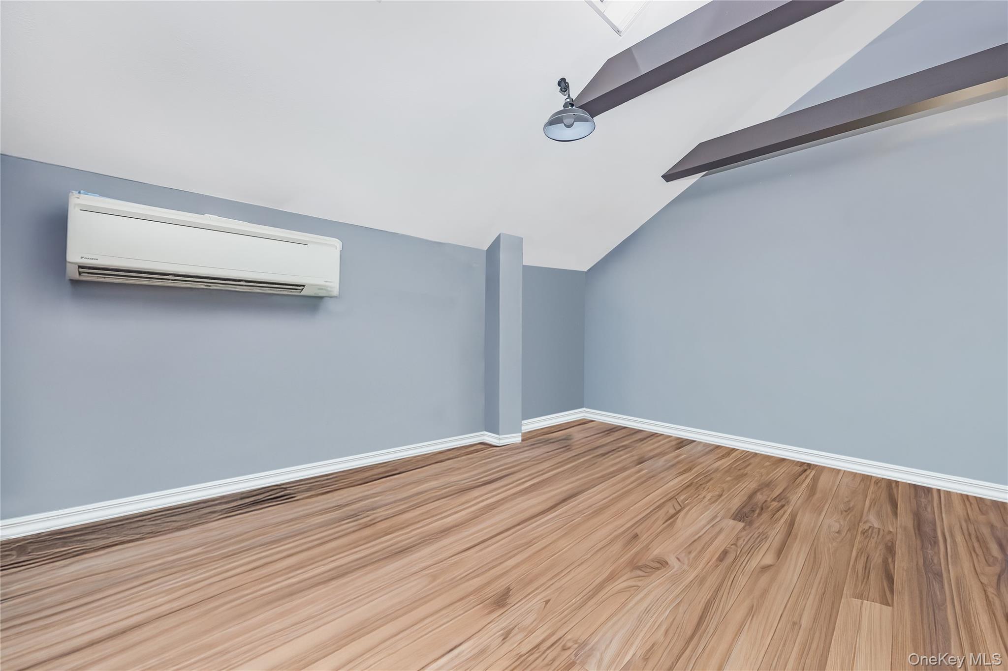 27 Stratford Green Property Photo 25