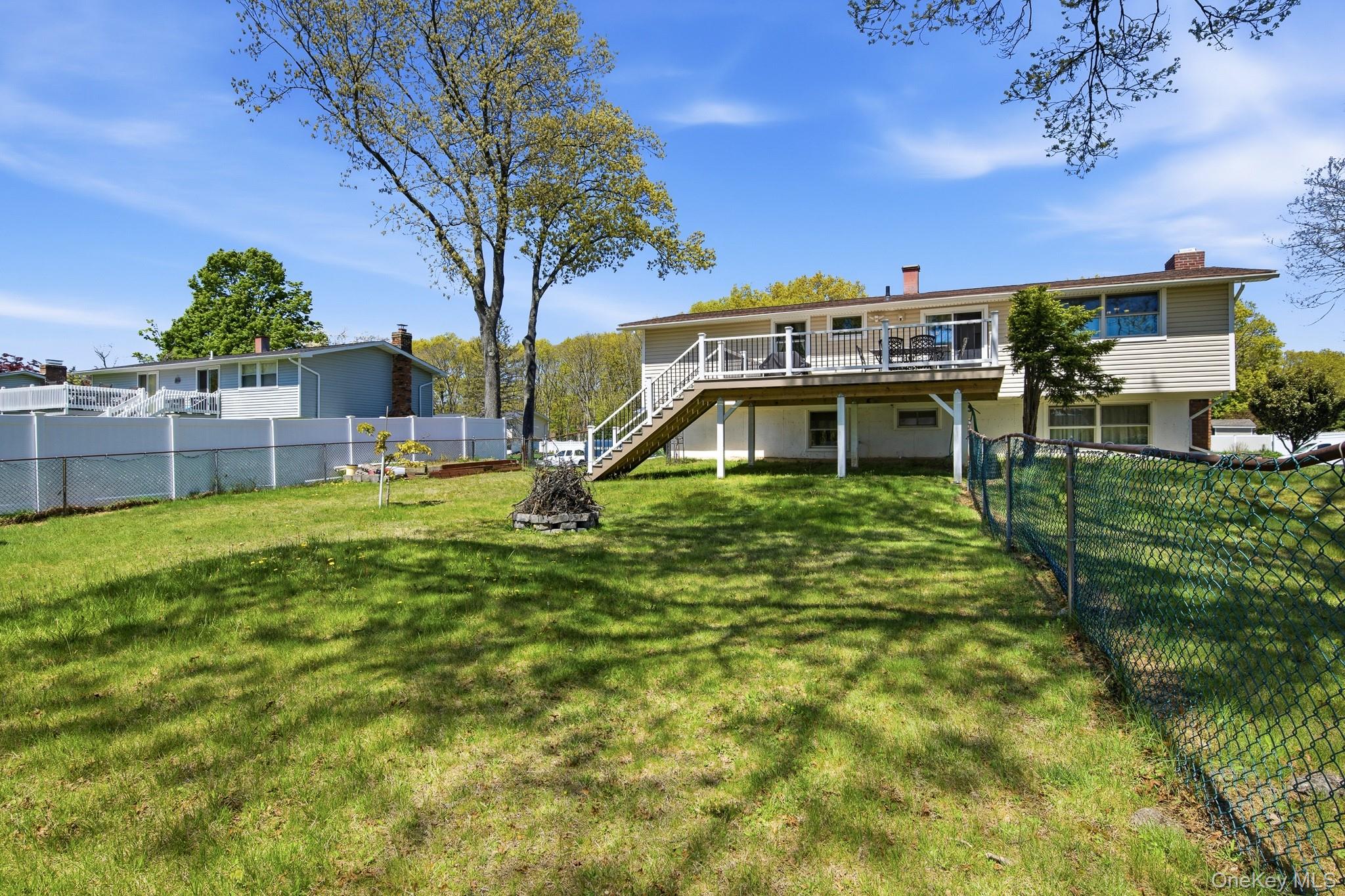22 Fairway Drive Property Photo 39