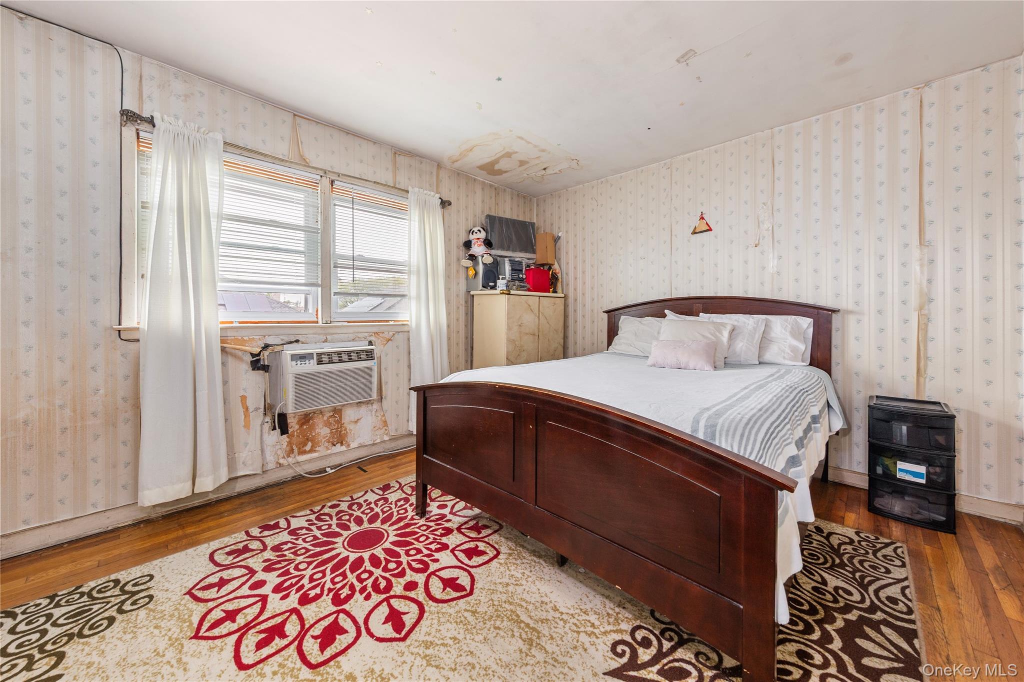 217-35 Hempstead Avenue Property Photo 8