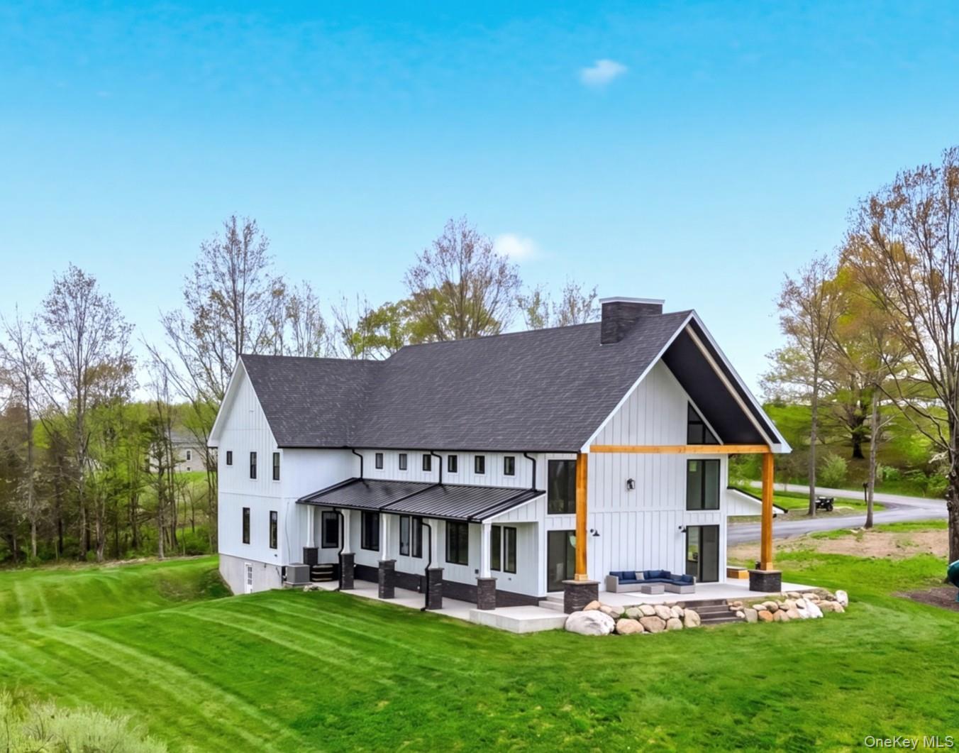 6 Misty Ridge Road Property Photo 1