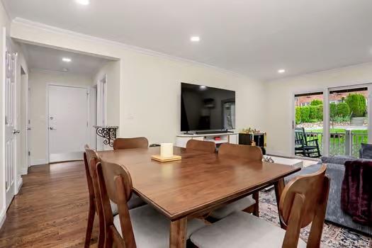 129 Parkside Drive Property Photo 6