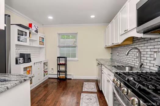 129 Parkside Drive Property Photo 11