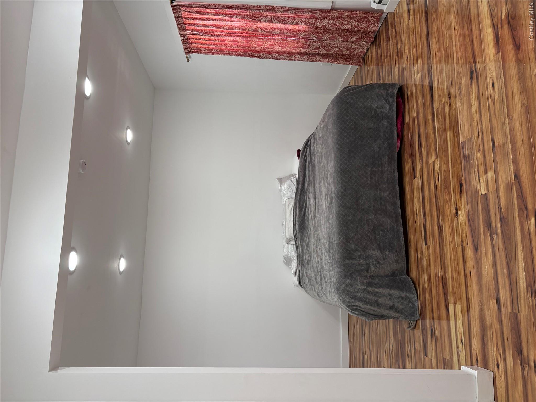 1108 1st Avenue Property Photo 8