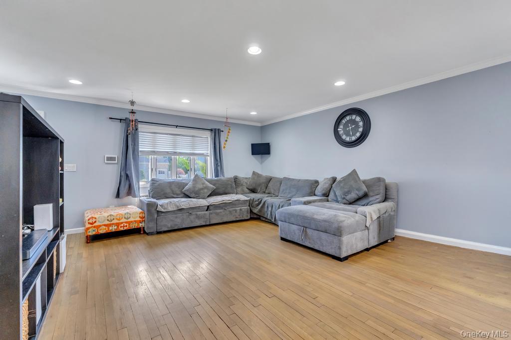 259 N Rutherford Avenue Property Photo 11