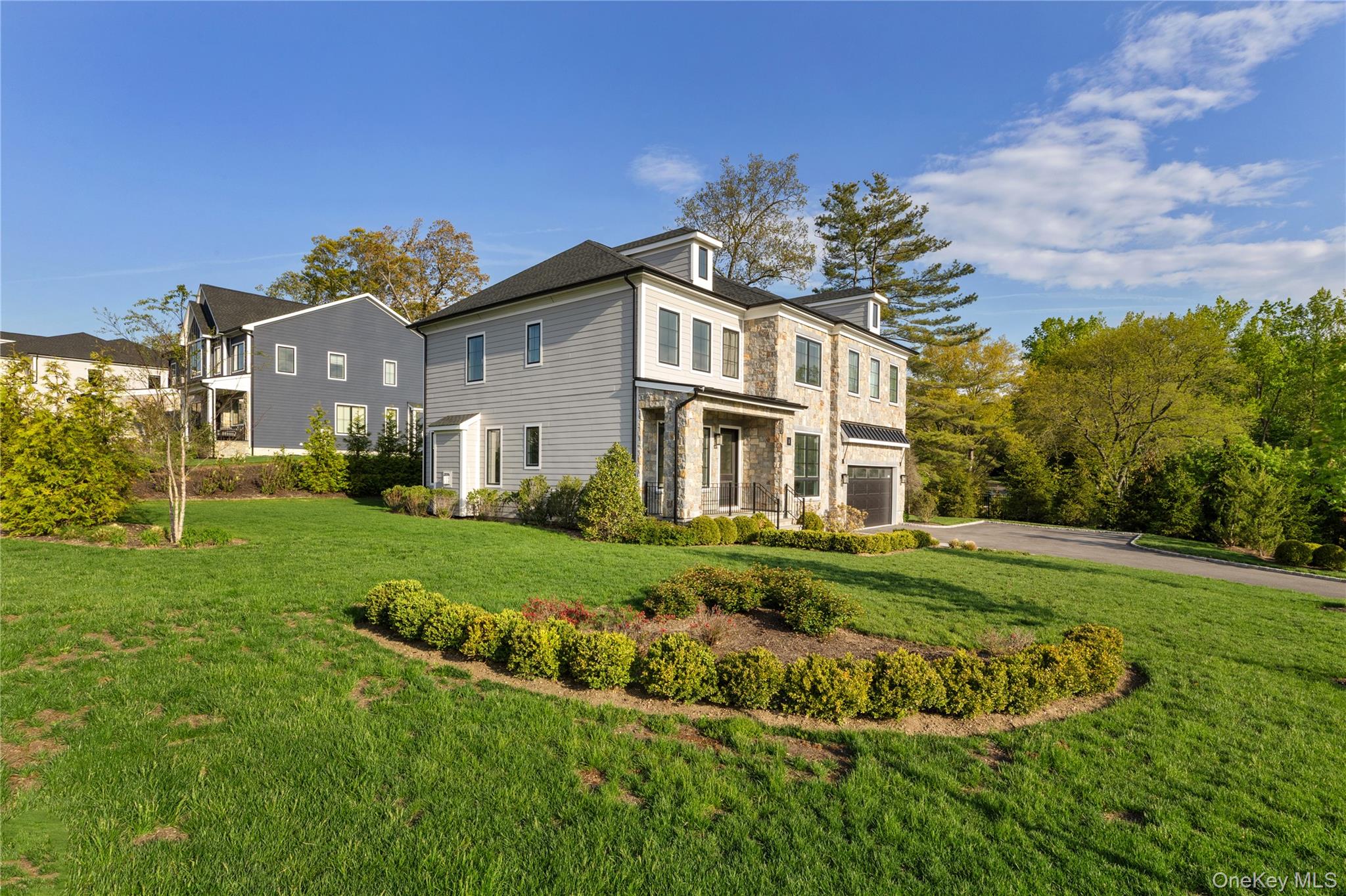1 Sequoia Circle Property Photo 2