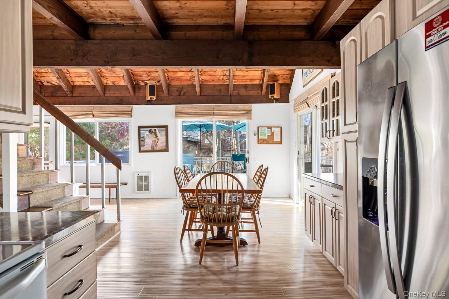 200 Clipper Road Property Photo 10