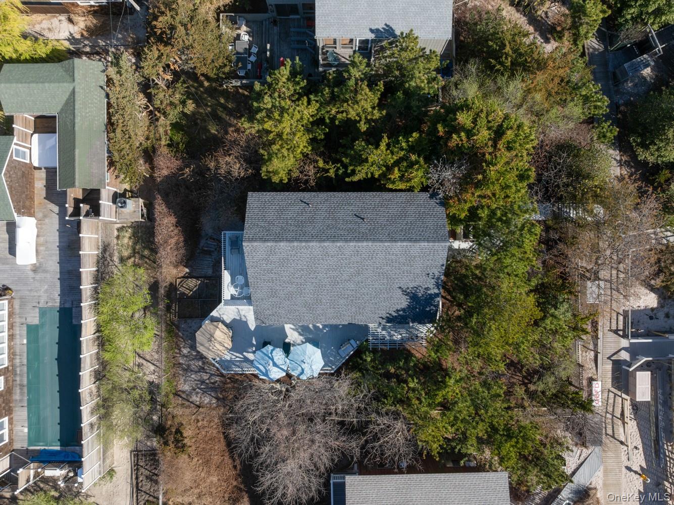 200 Clipper Road Property Photo 28
