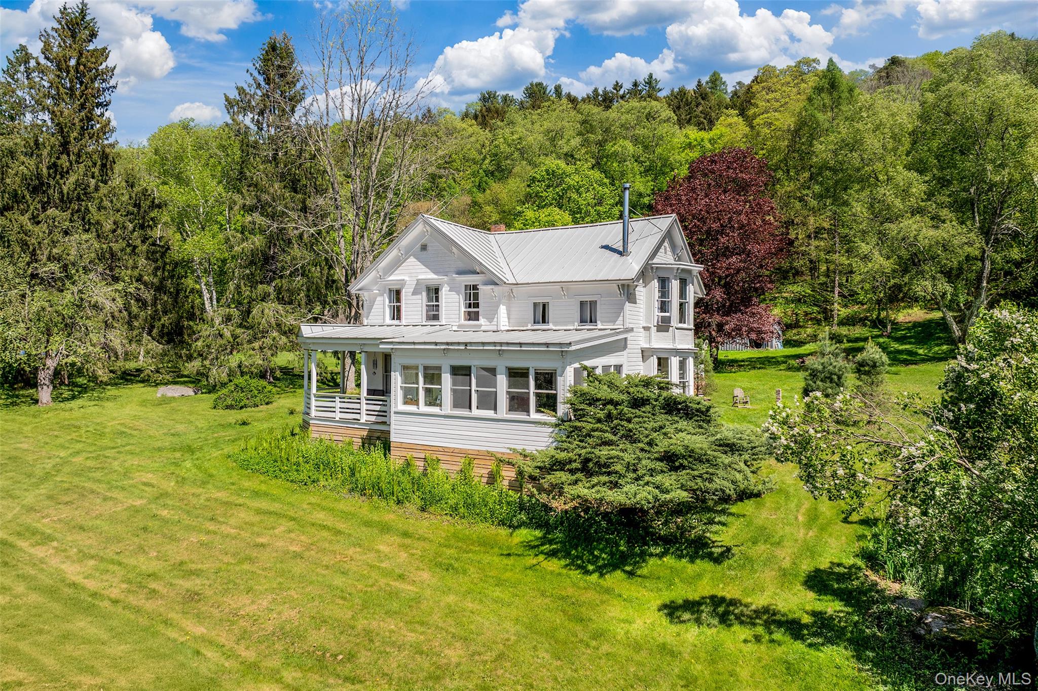 336 County Highway 5 Property Photo 2