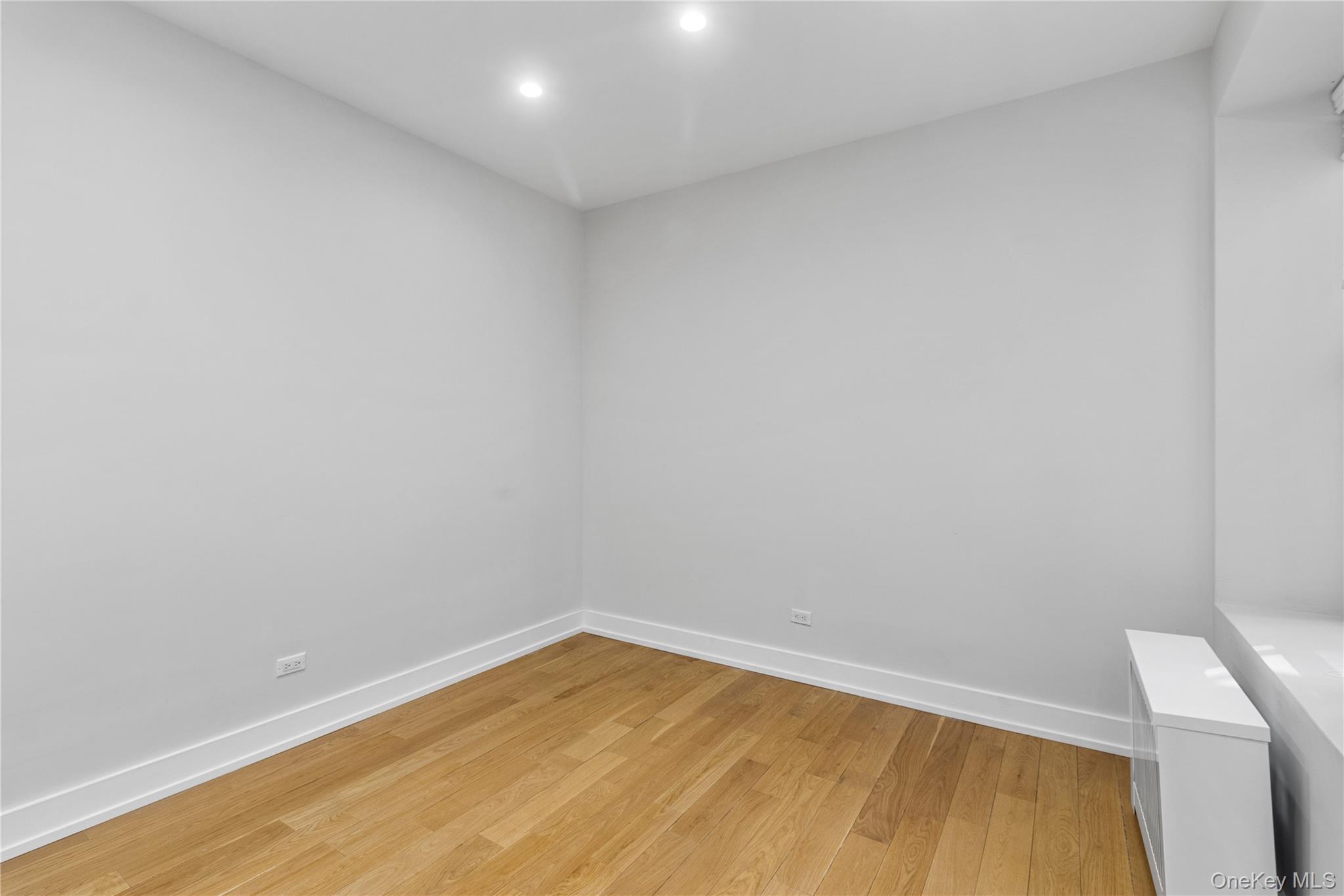 12 Crown Street A5 Property Photo 13