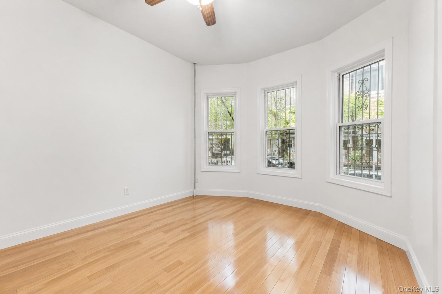 60 Ashford Street Property Photo 6