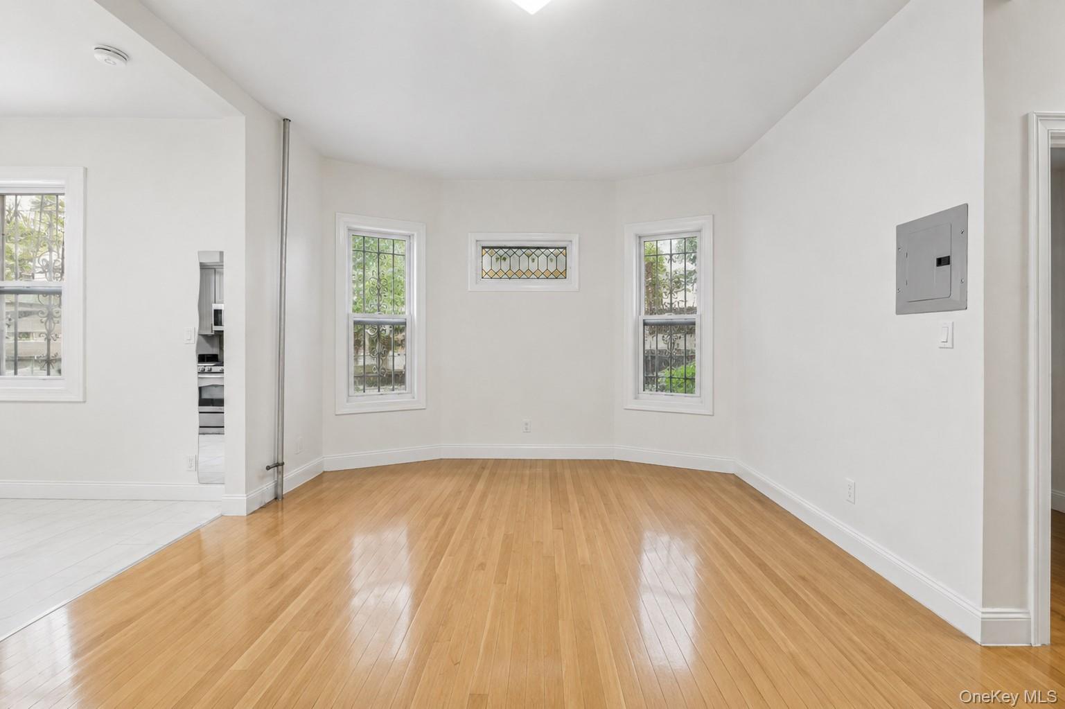 60 Ashford Street Property Photo 8