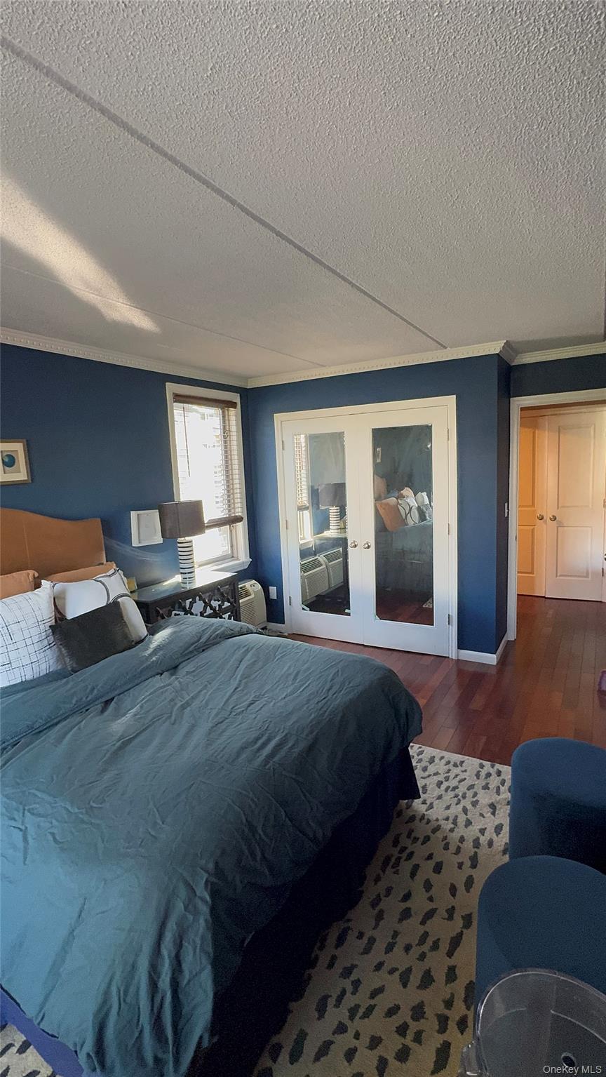 397 N Broadway 3a Property Photo 13