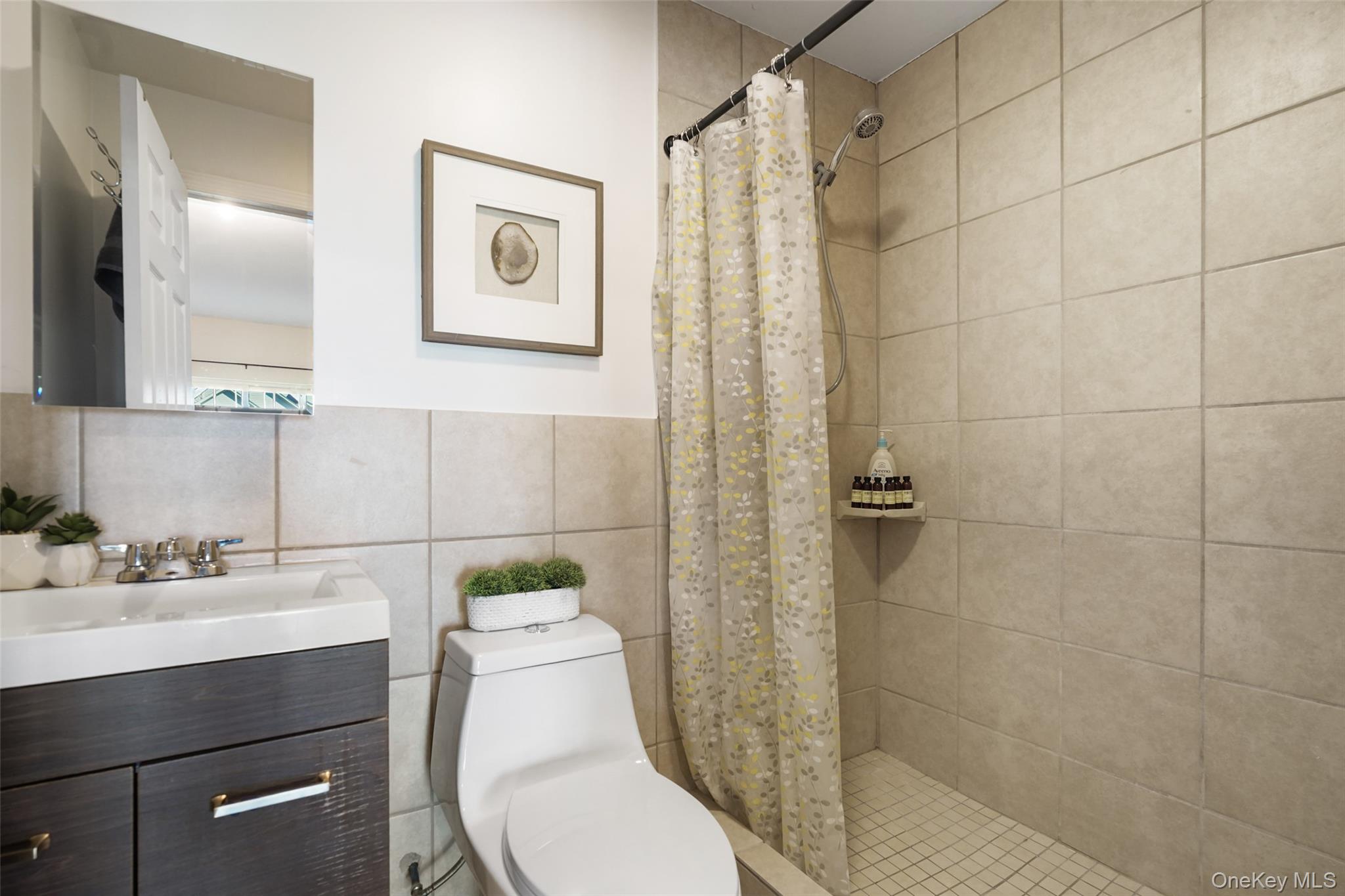 13 Deforest Drive Property Photo 25