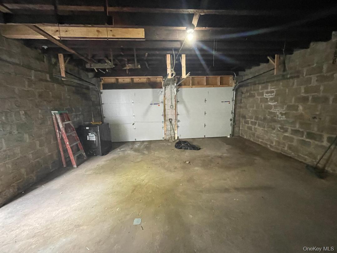 839 Clarence Avenue Property Photo 36