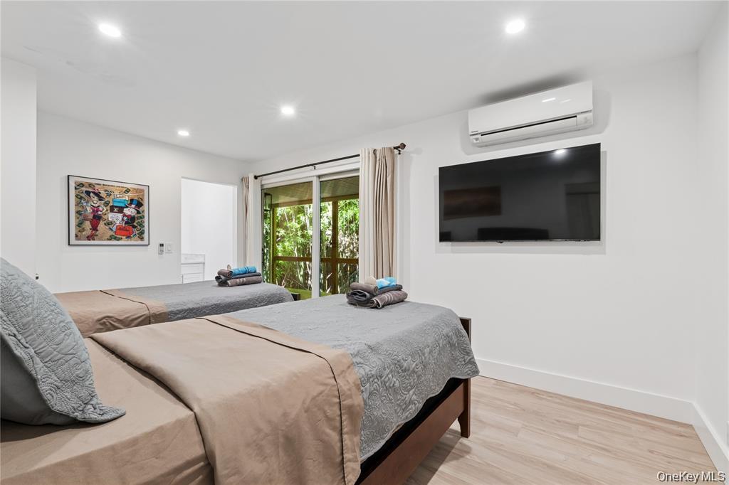 317 Sky Walk Property Photo 27