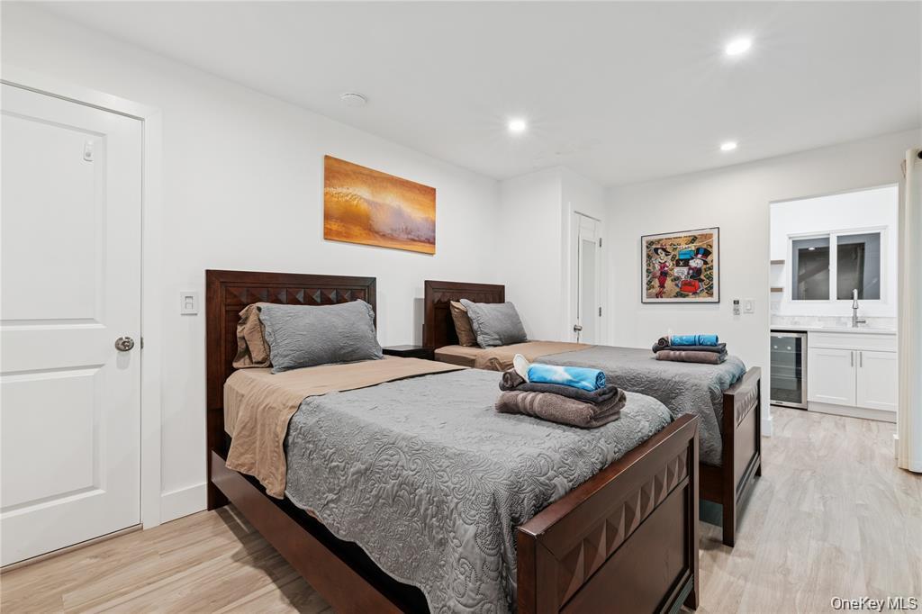 317 Sky Walk Property Photo 28