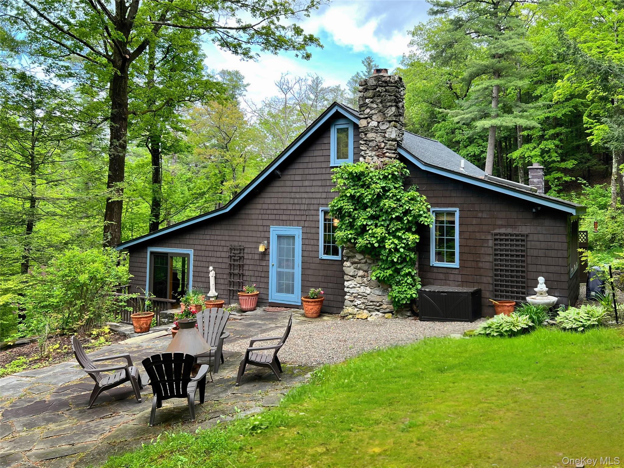 326 Pratt Hill Road Property Photo 1