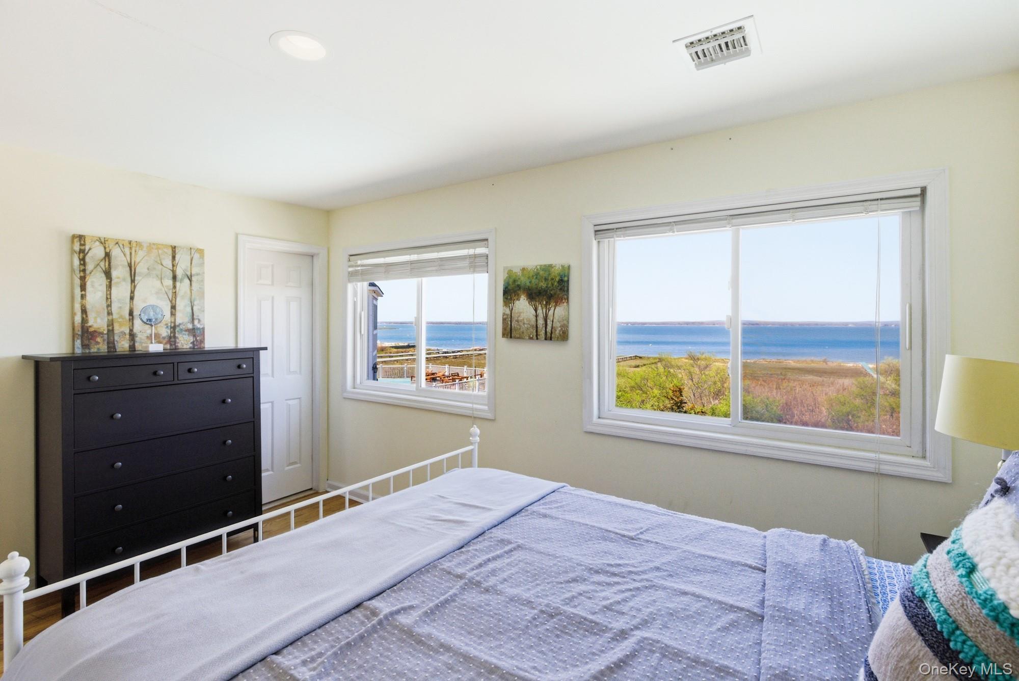 818 Dune Road Property Photo 18