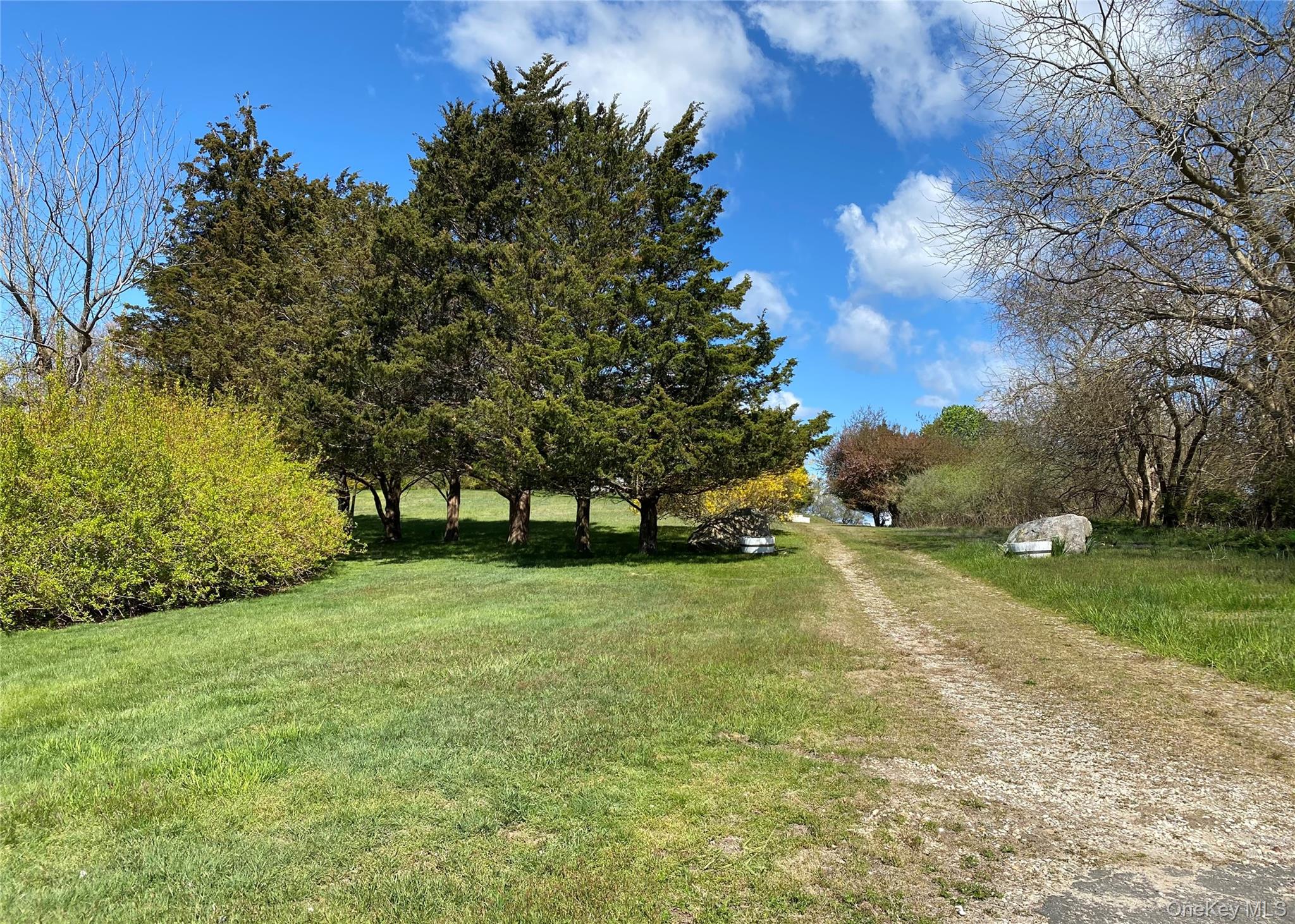 100 Sound Drive Property Photo 2