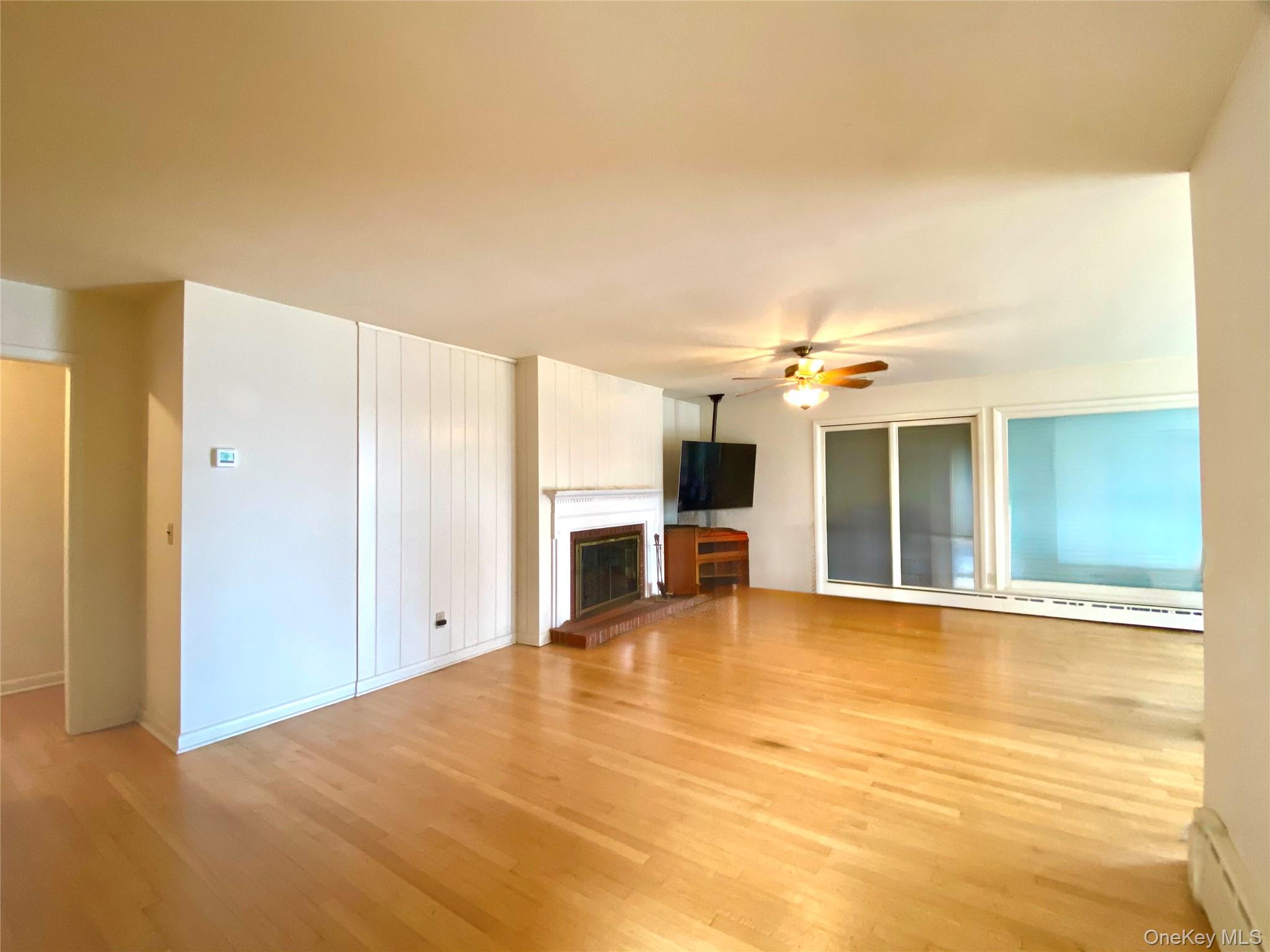 100 Sound Drive Property Photo 14