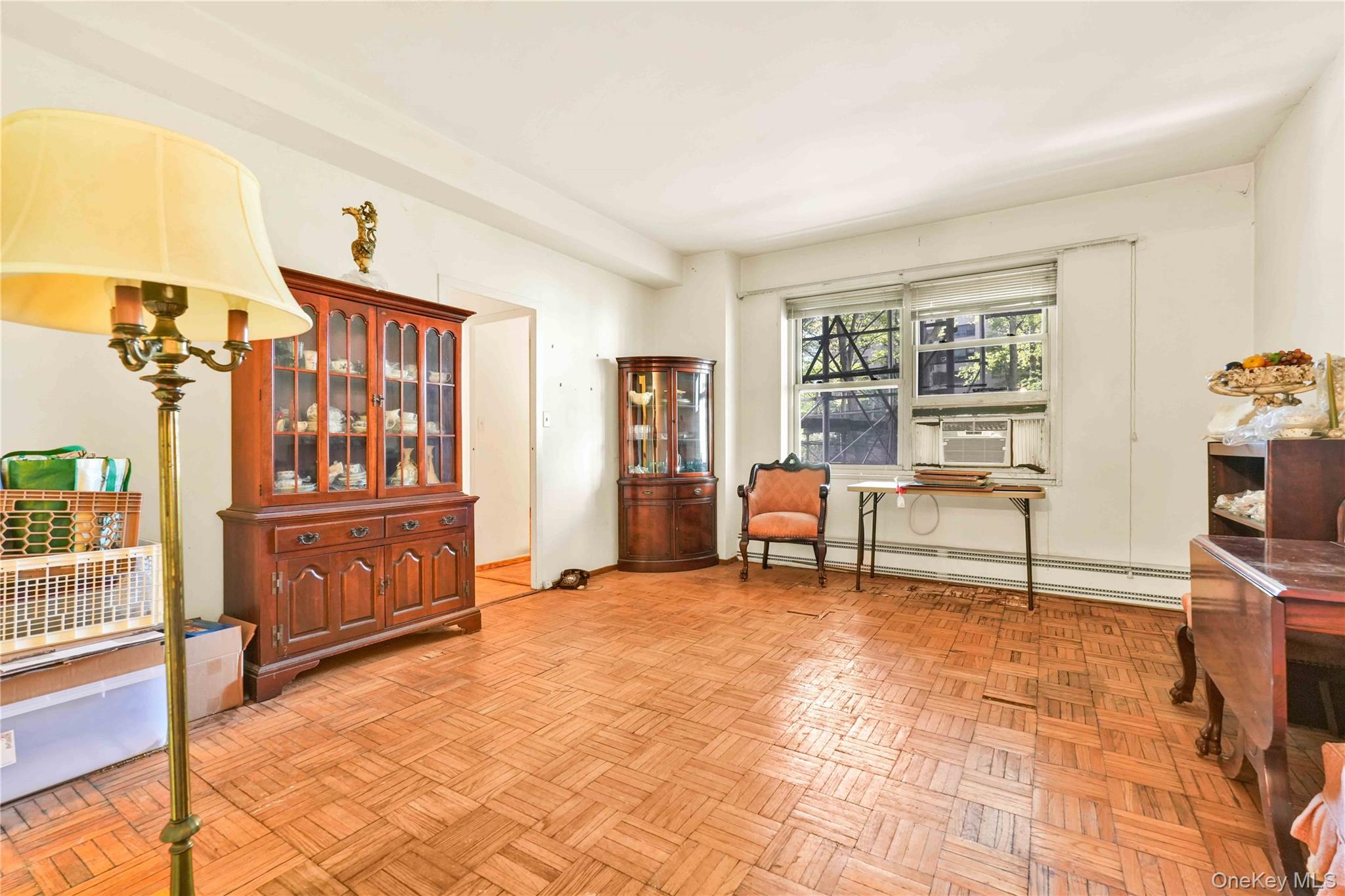 3 Fordham Hill Oval 1f Property Photo 7