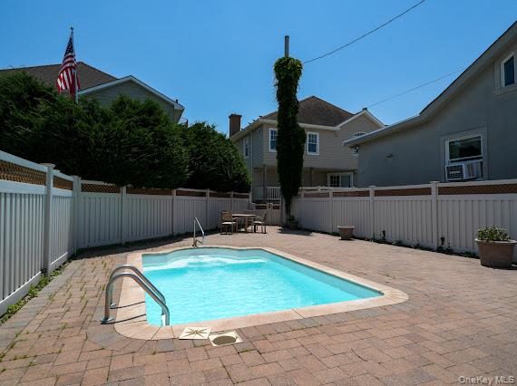 3 Pennsylvania Court Property Photo 43