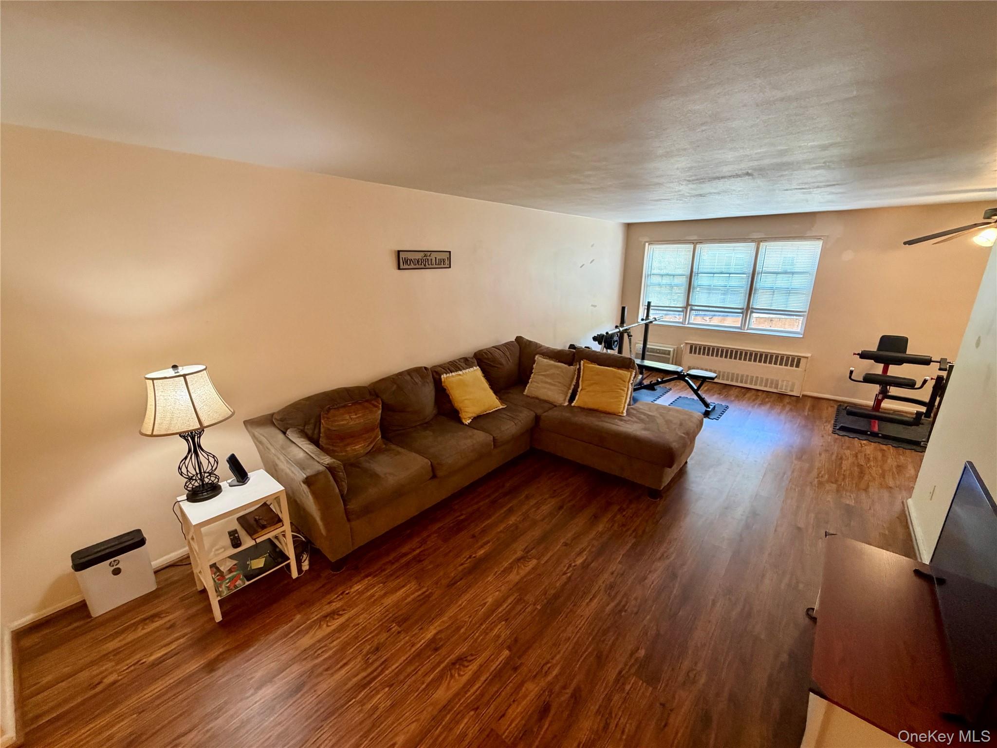 151-35 84th Street 2J Property Photo 1