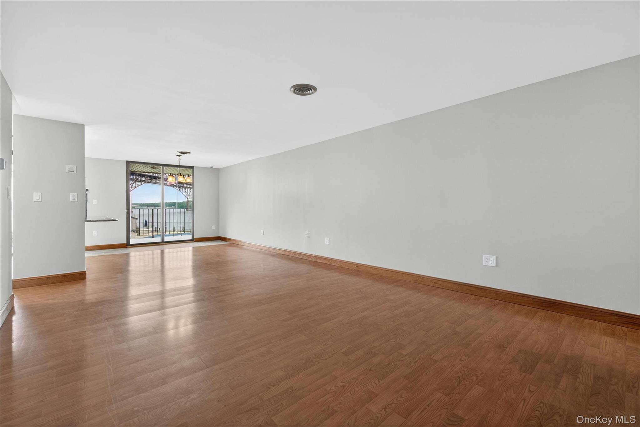 2 Park Place B1d Property Photo 5