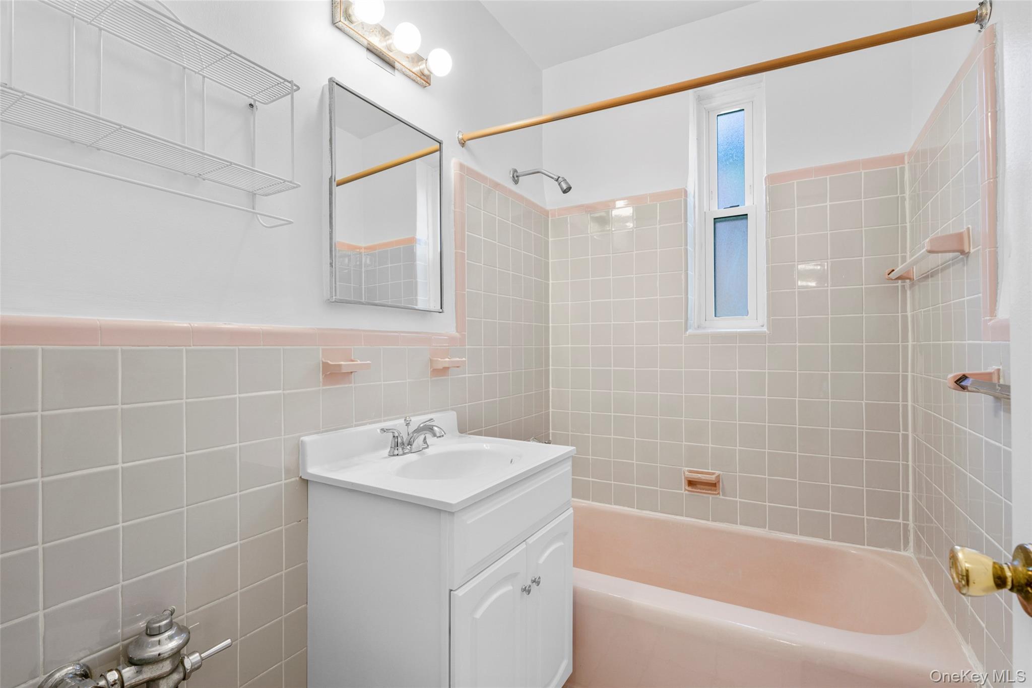 101 Old Mamaroneck Road 1b1b Property Photo 12