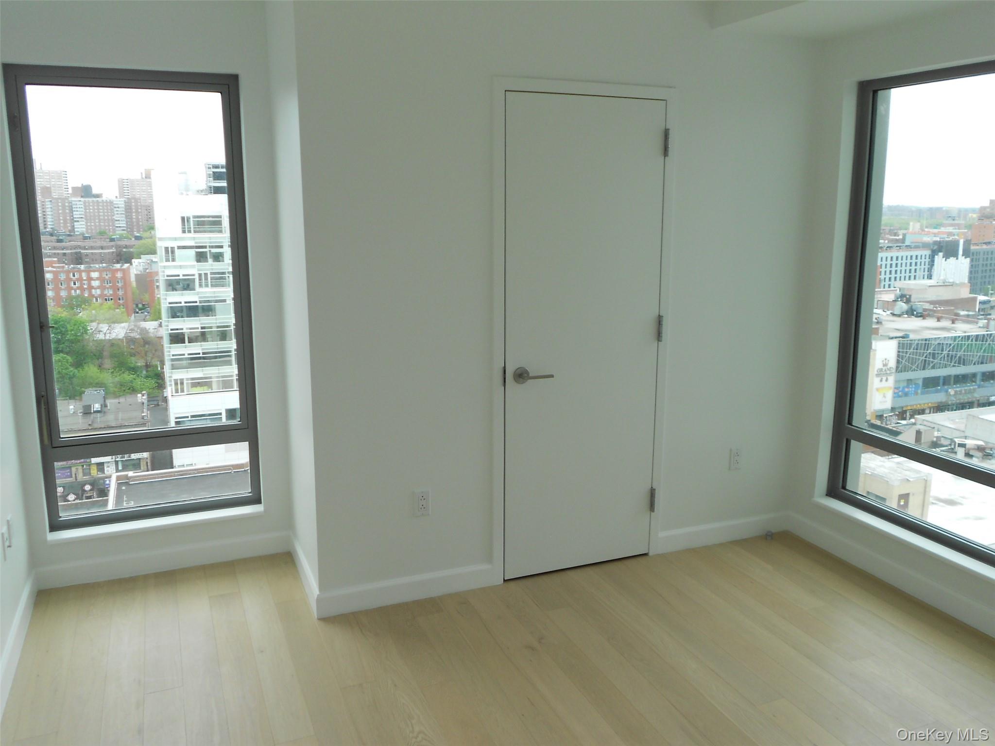 138-35 39 Avenue 11g Property Photo 8