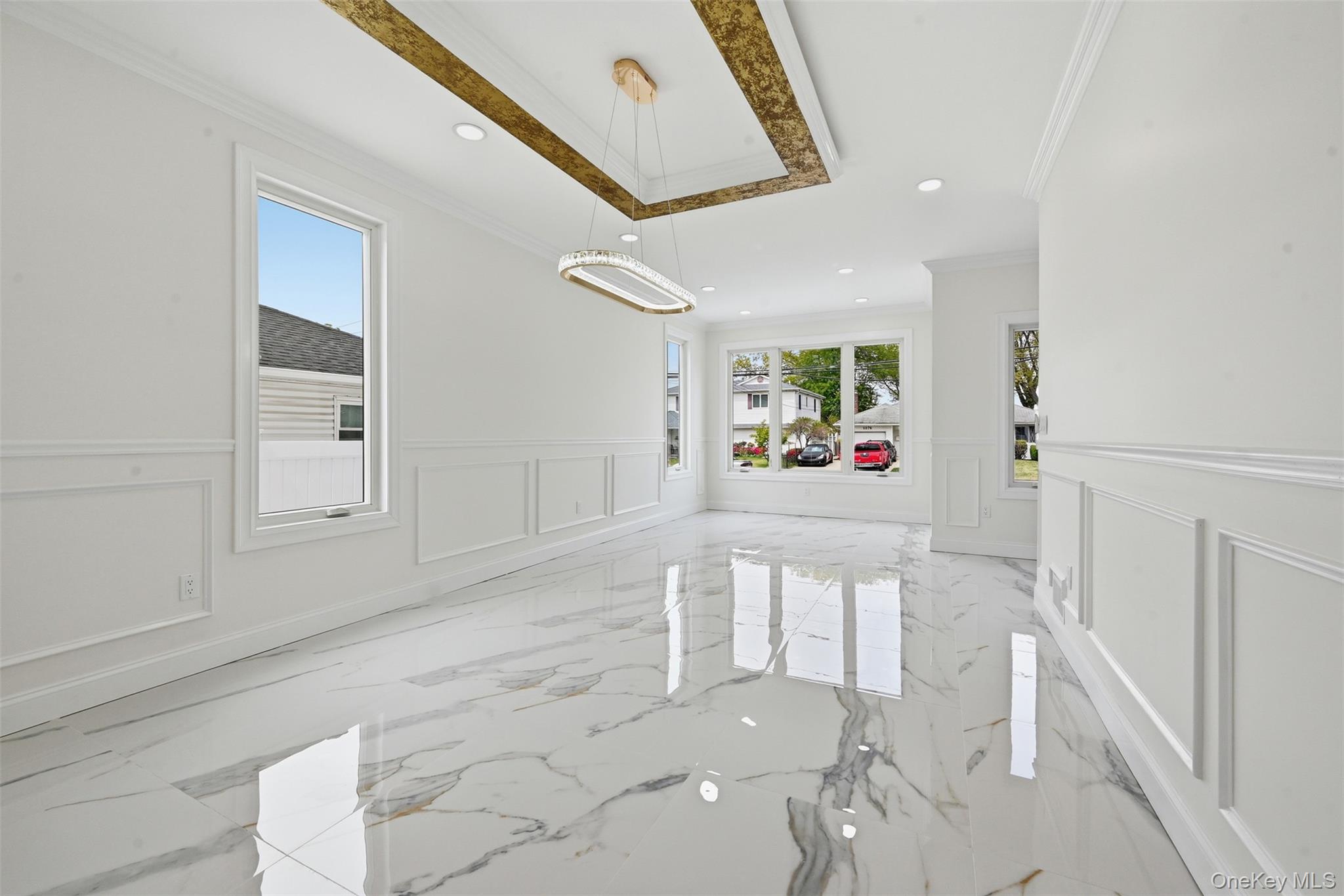 1275 Barry Drive Property Photo 14