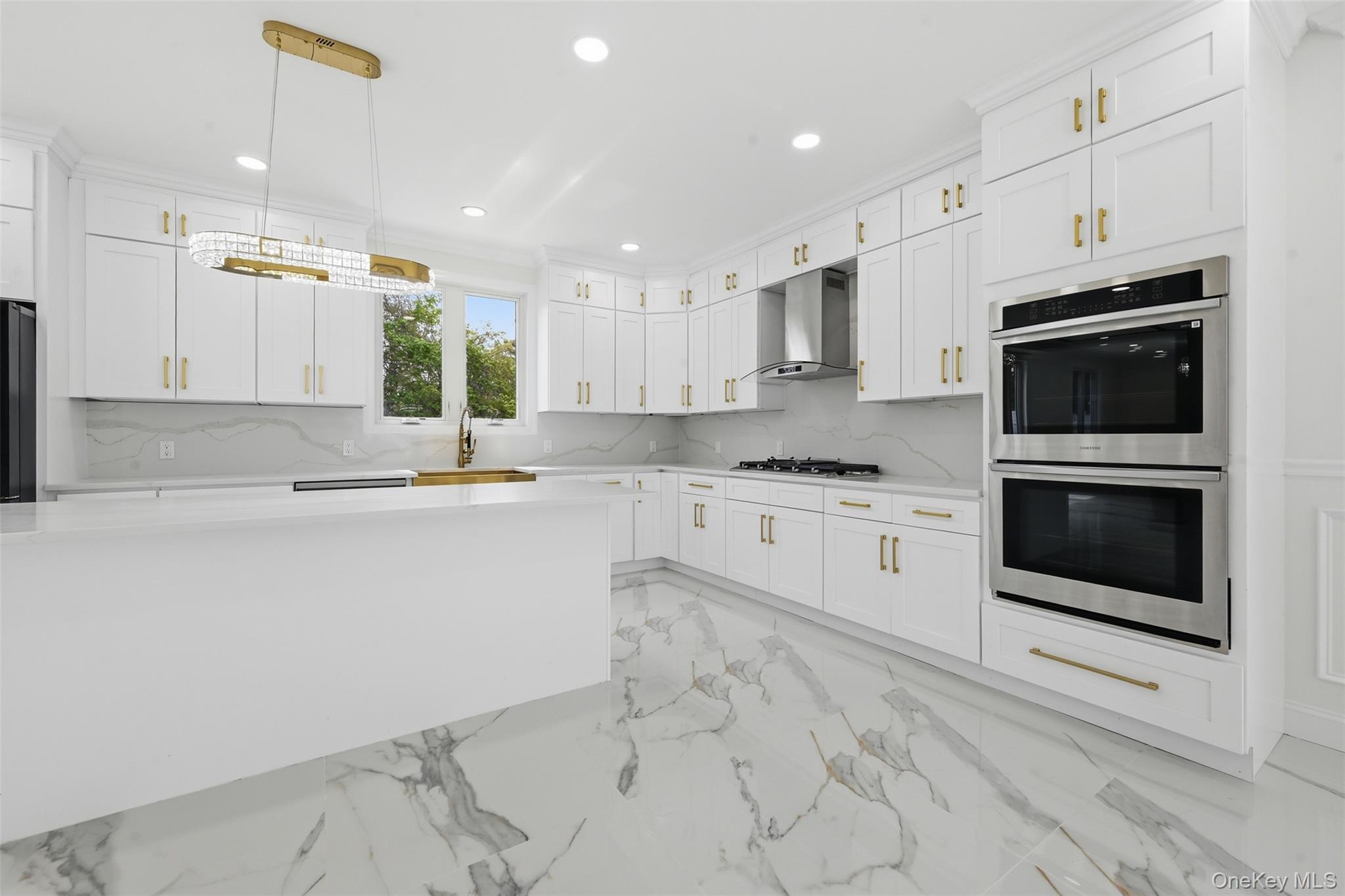 1275 Barry Drive Property Photo 15