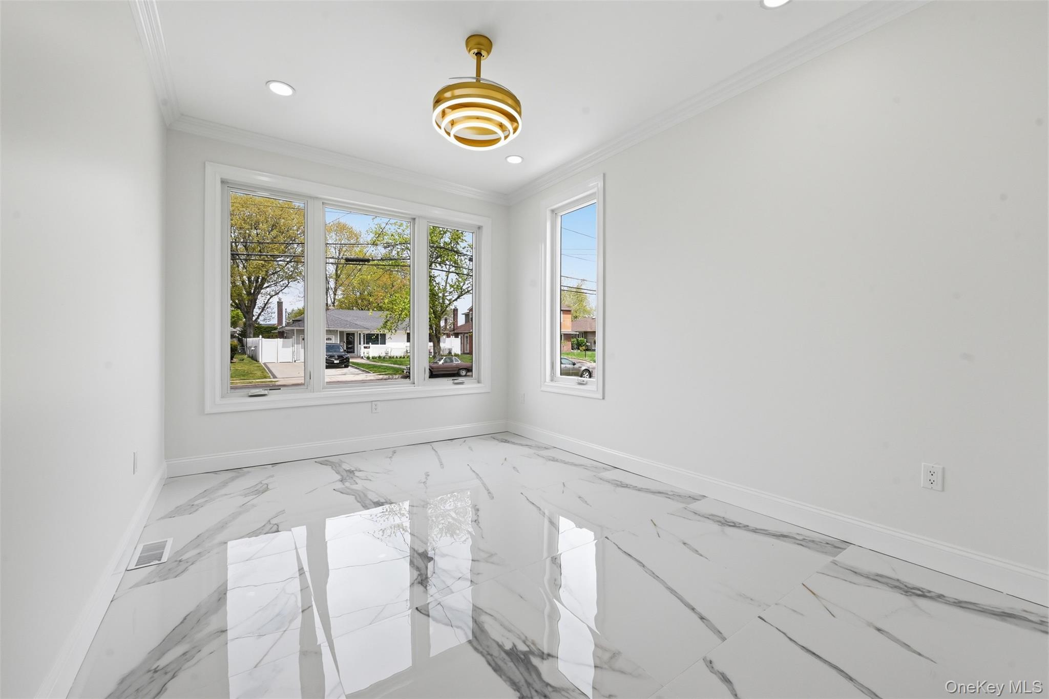 1275 Barry Drive Property Photo 20