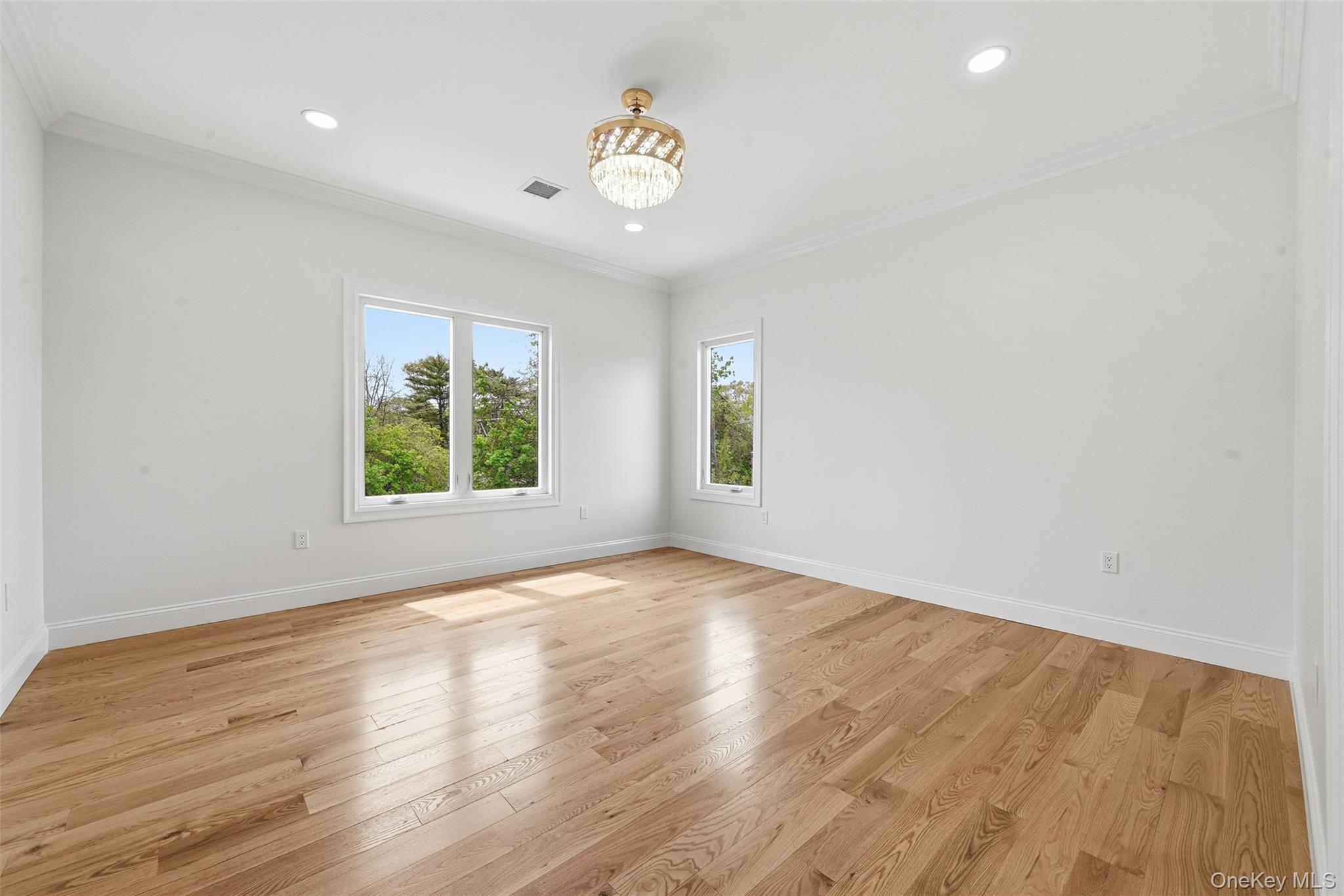 1275 Barry Drive Property Photo 27