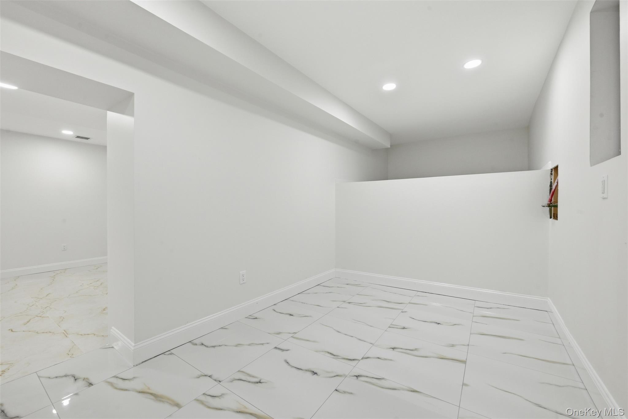 1275 Barry Drive Property Photo 40