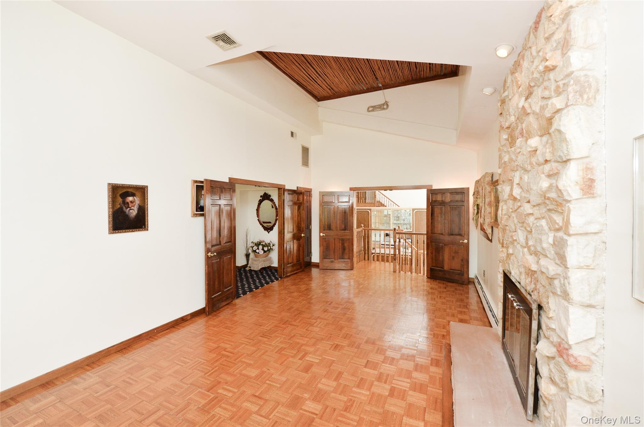 24 Highview Road Property Photo 9